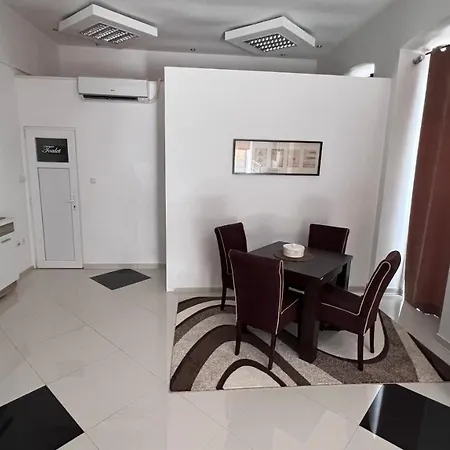 Appartement Stan Na Dan 1 *