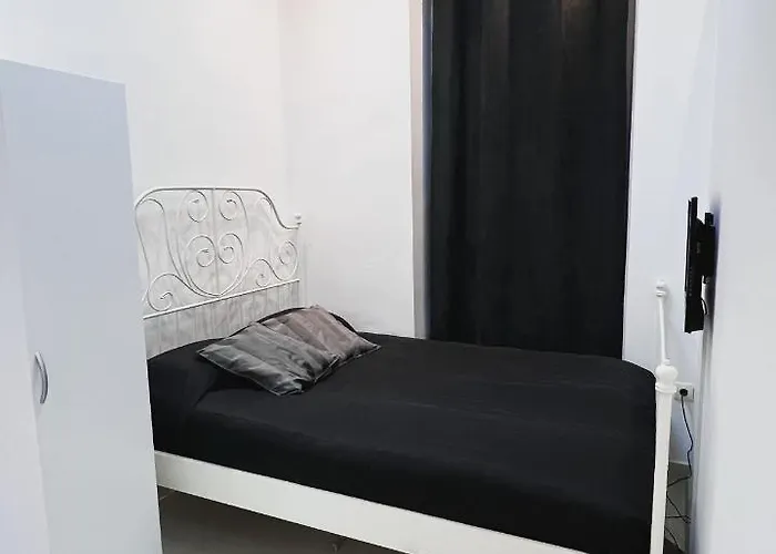 شقة Stan Na Dan 1